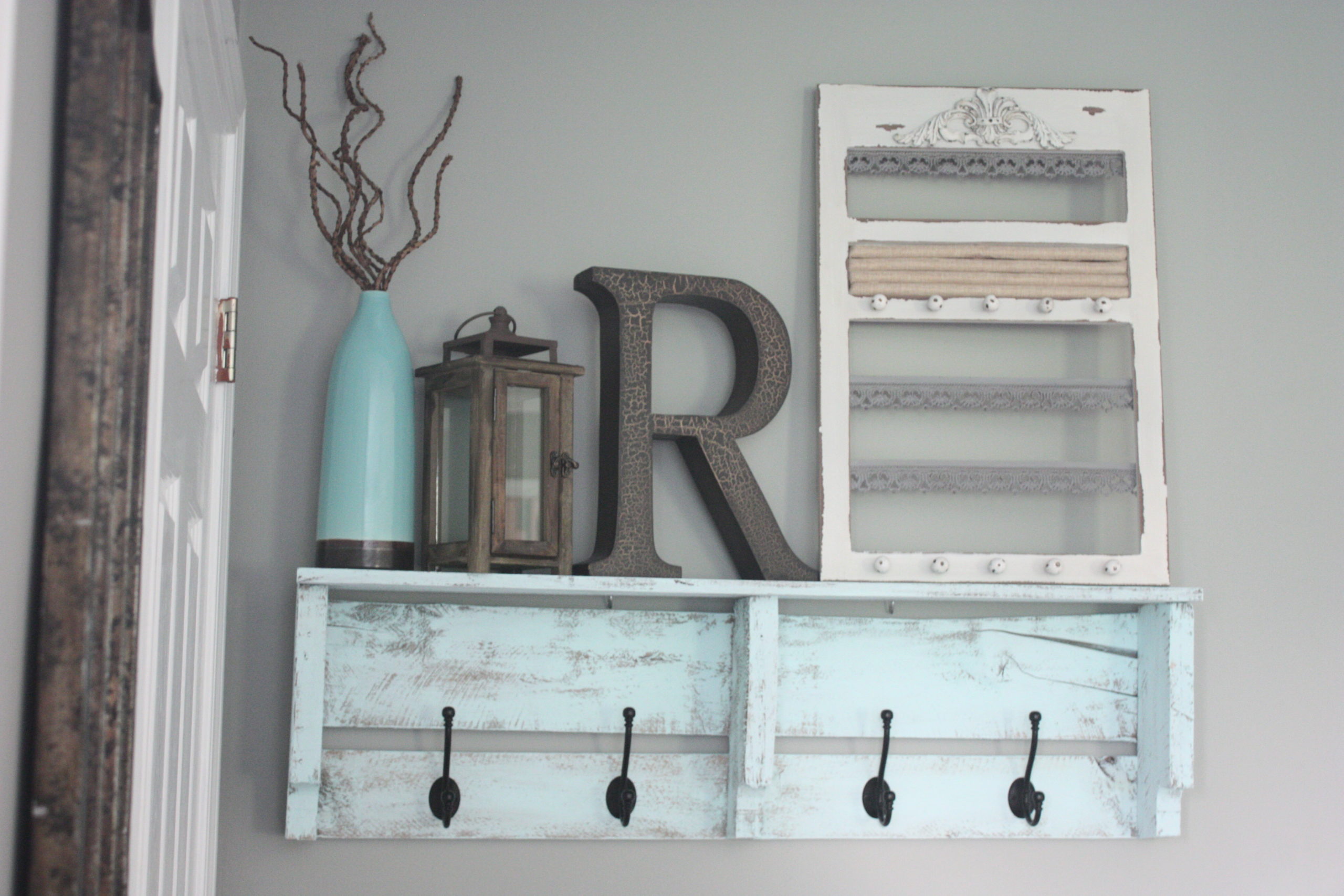 Easy diy pallet coat rack re fabbed