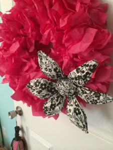 easy diy tissue paper wreath