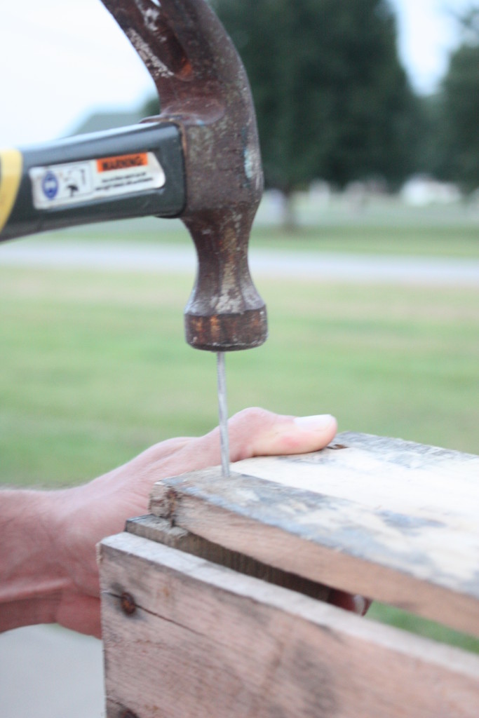 Easy DIY Pallet Coat Rack