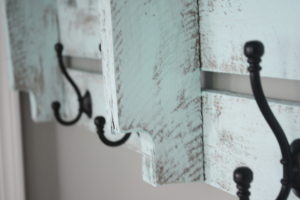 easy diy pallet coat rack