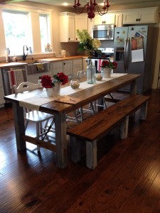 Farmhouse DIY kitchen table