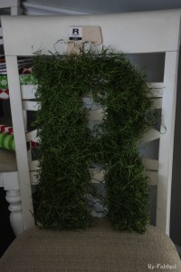 Spanish Moss Letter