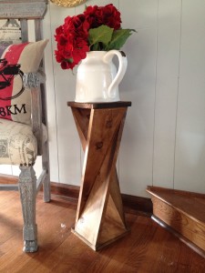 Twisty Side Table- Chasing a Dream Blog