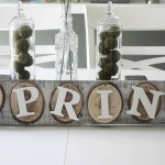 DIY Wood Slice Spring Pallet Sign