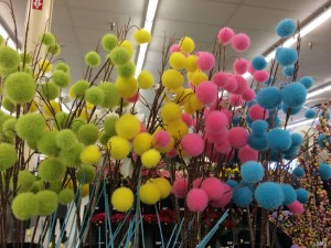 DIY Pom Pom Sticks