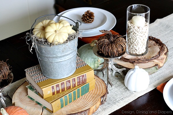 Gorgeous Neutral Thanksgiving Tablescape