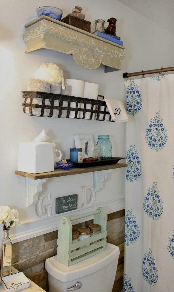 Gorgeous Farmhouse Bathroom Makeover