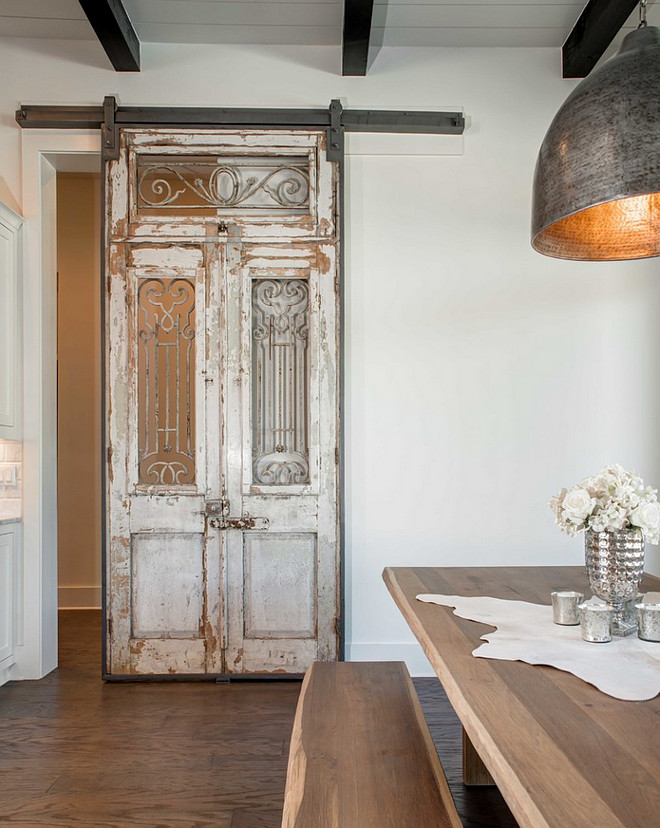 AntiqueBarnDoor.AntiqueSlidingBarnDoor.AntiqueSlidingBarnDoor