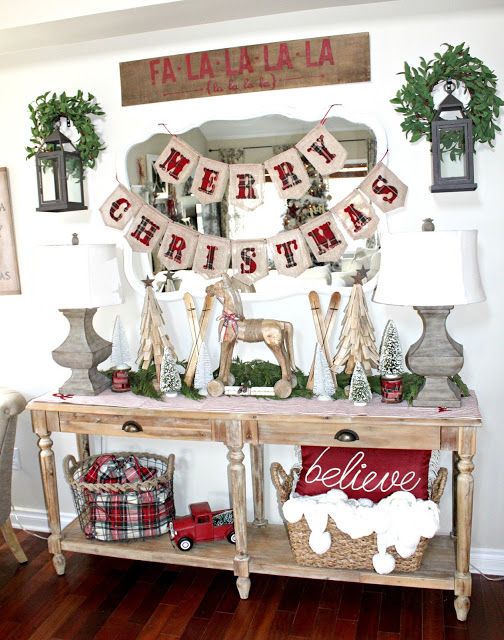 Farmhouse Christmas Inspiration that will make you swoon and want to decorate your entire house in this amazing style!