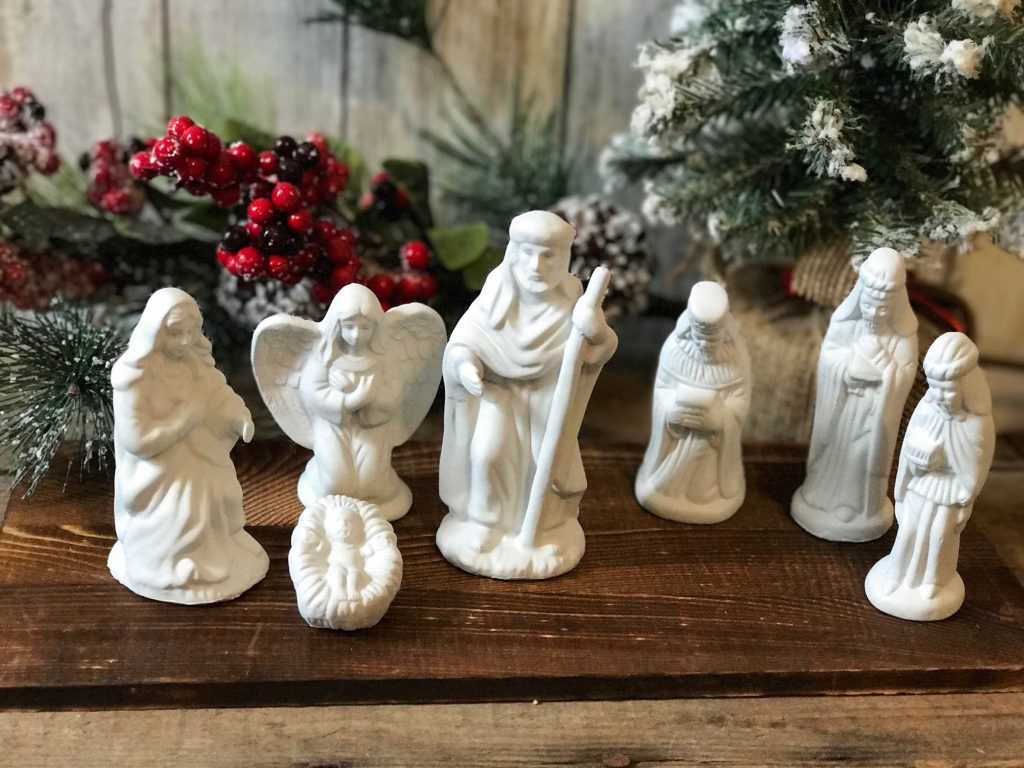 53 cent Thrifted Nativity Scene Makeover!