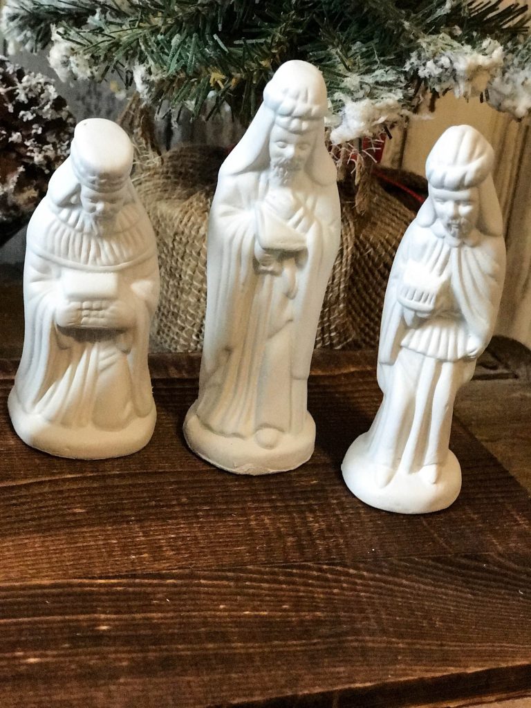 53 cent Thrifted Nativity Scene Makeover!