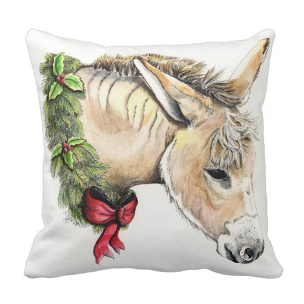 Farmhouse Christmas Pillow Covers on a Budget!