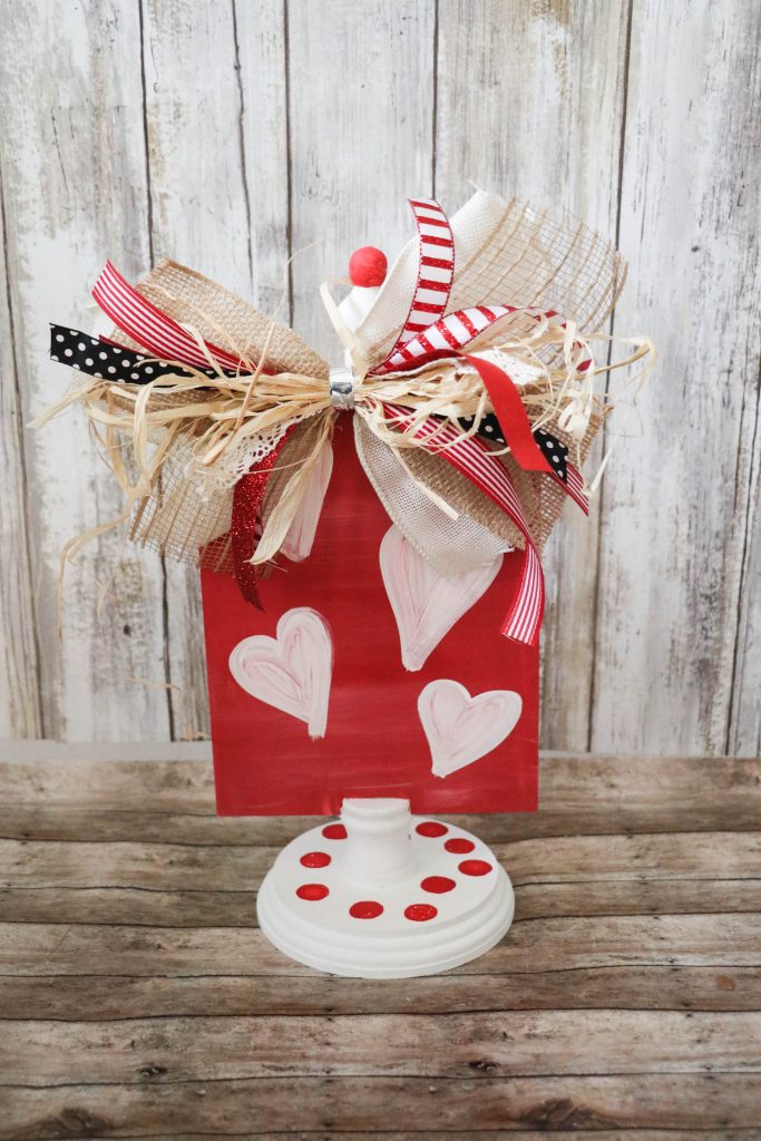 DIY Reversible Valentine's Day & Christmas Decor Stand
