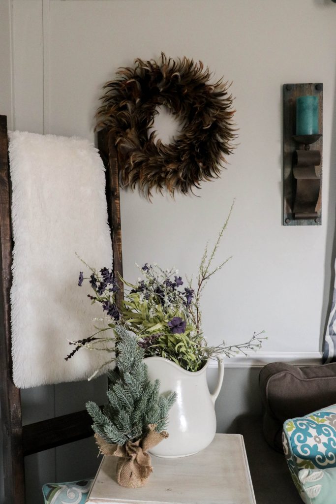 A beautiful and easy transition from Christmas to winter decor!