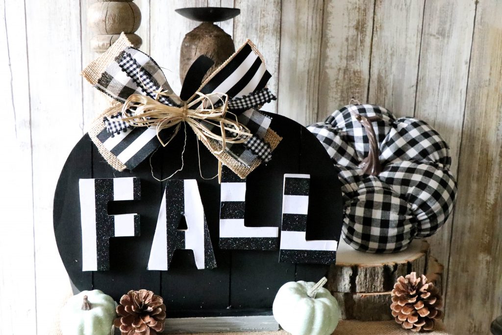 Beautiful black and white fall themed vignette