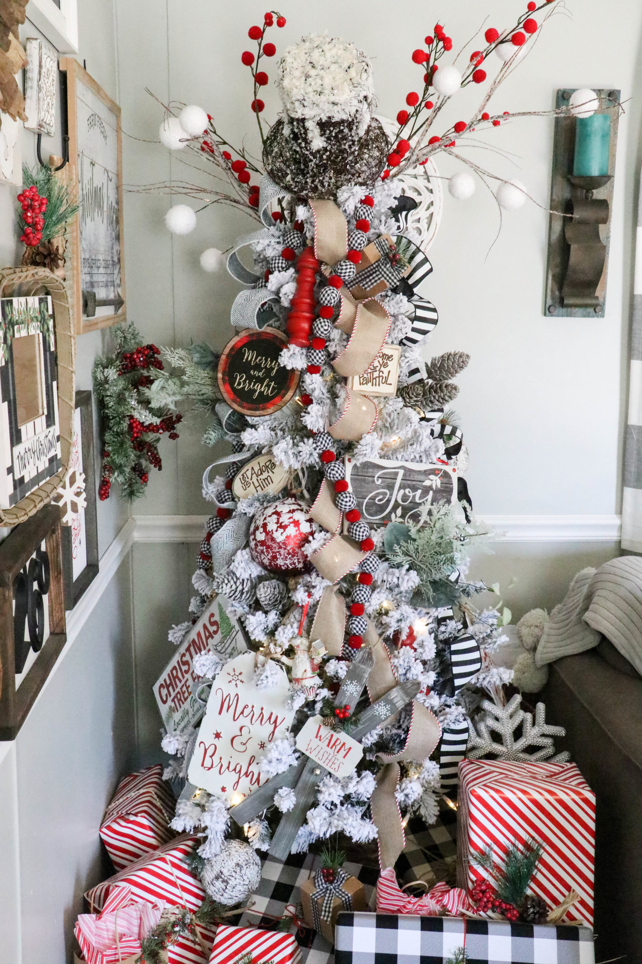 2018 Trendy Christmas Tree ReFabbed