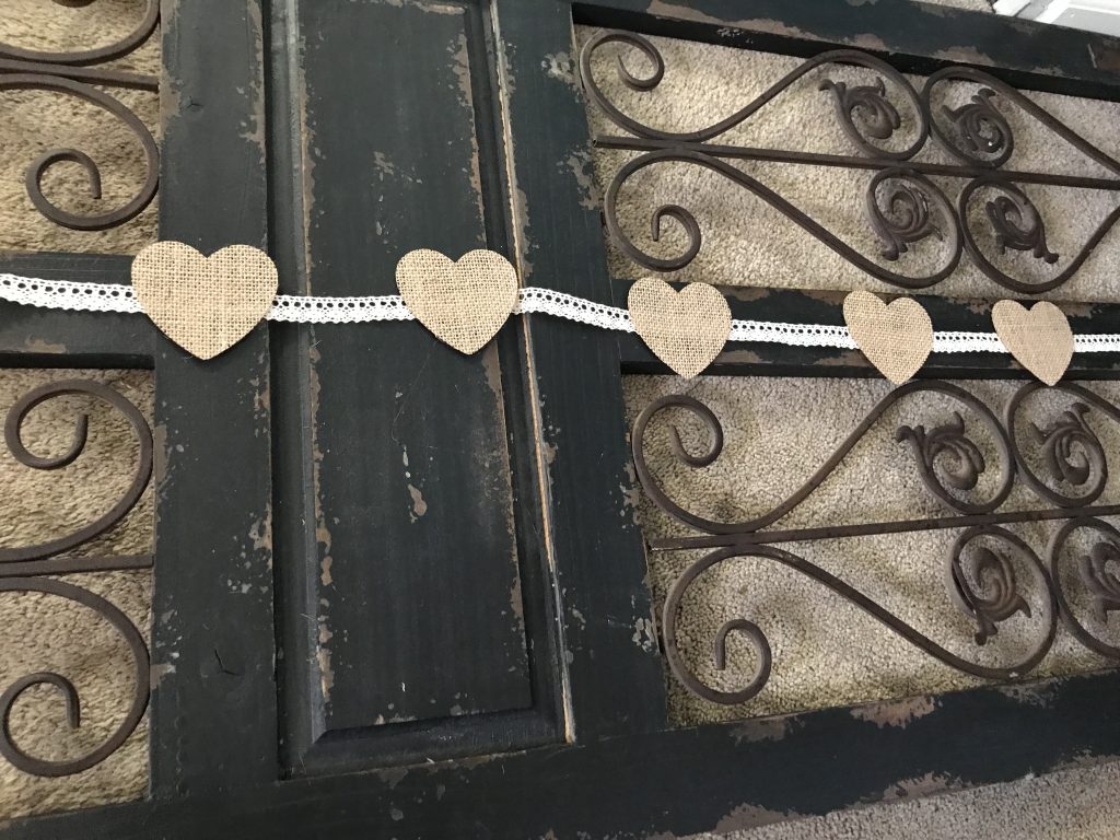 DIY Burlap Valentine's Banner