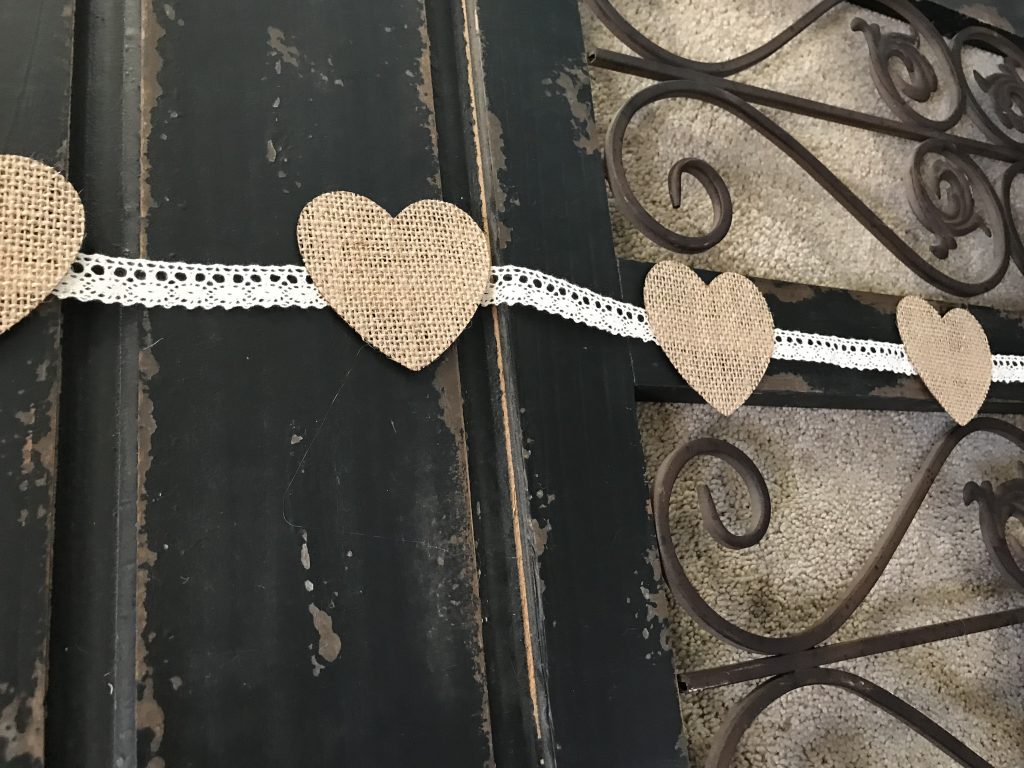 DIY Burlap Valentine's Banner