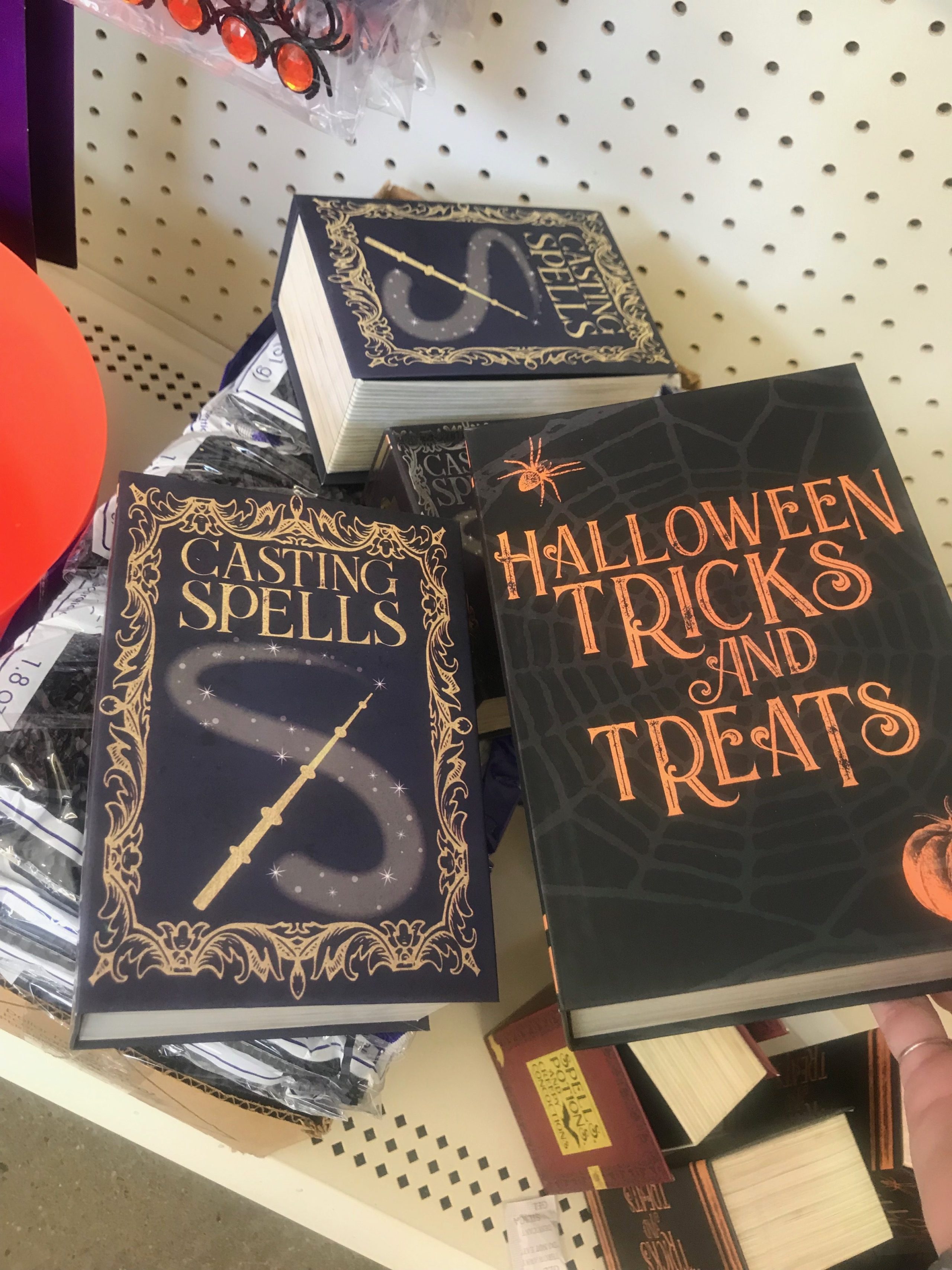 dollar tree halloween toys