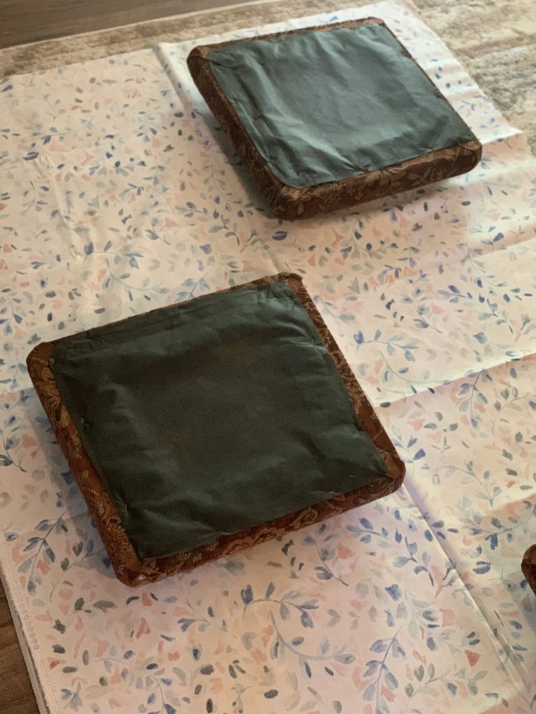 farmhousetableandchairsmakeover18 ReFabbed