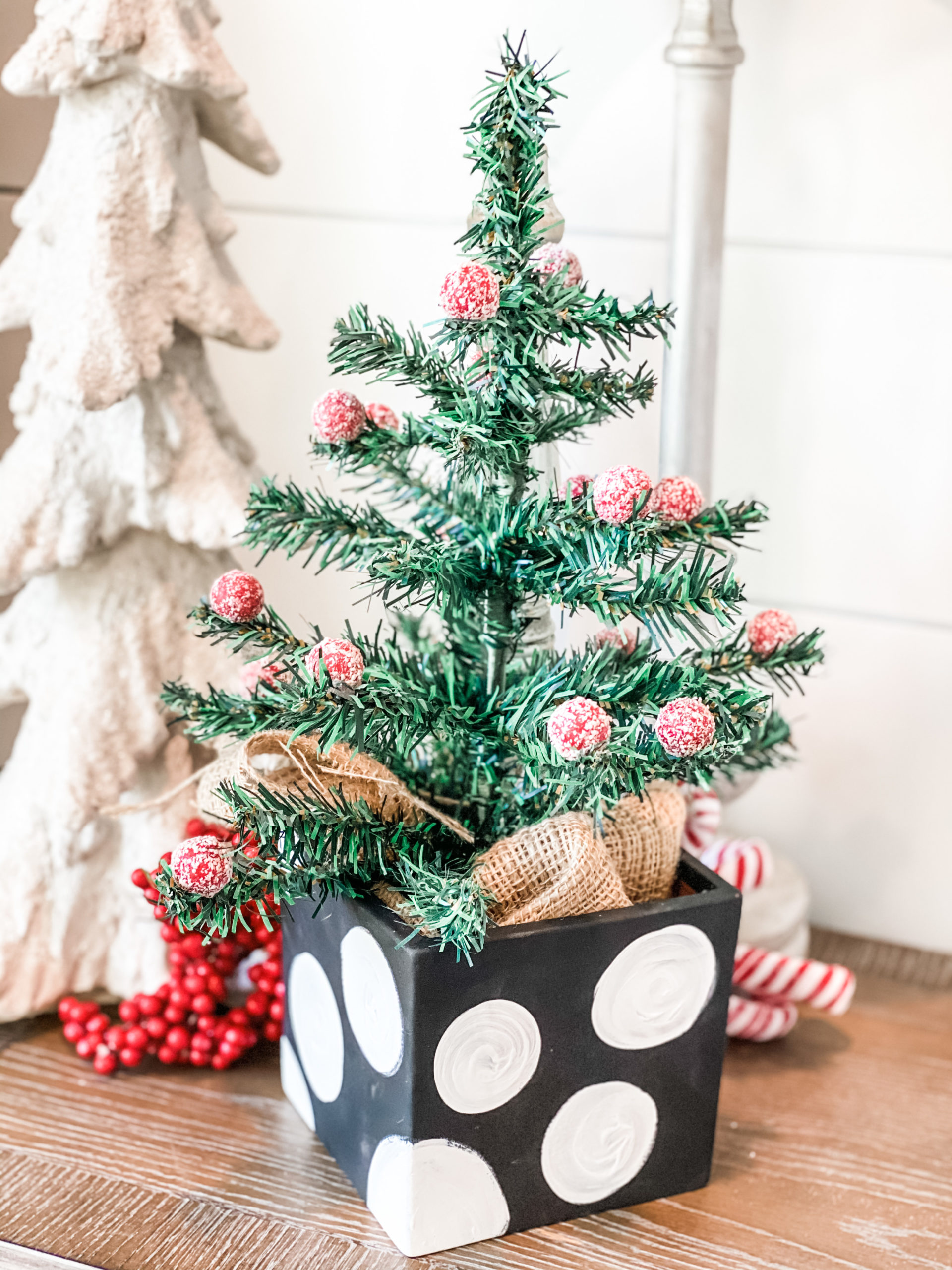 How to make a reverse canvas Christmas ribbon tree - Re-Fabbed