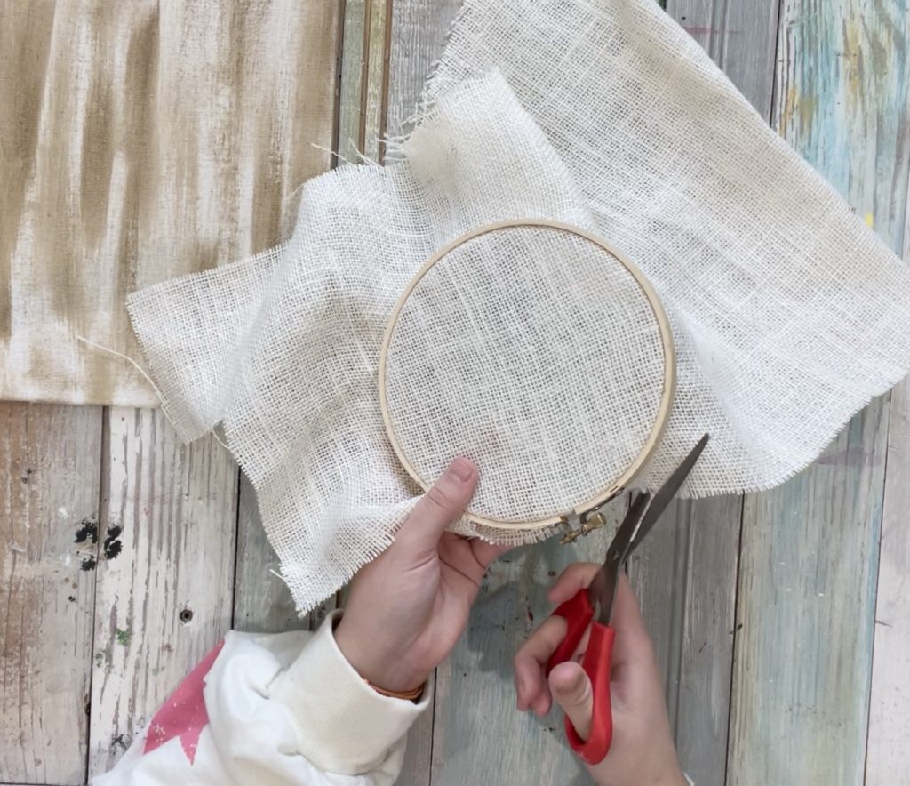 diy embroidery hoop bunny ReFabbed