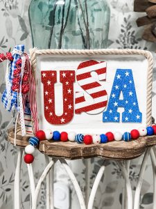 how to make a USA sign from the dollar tree