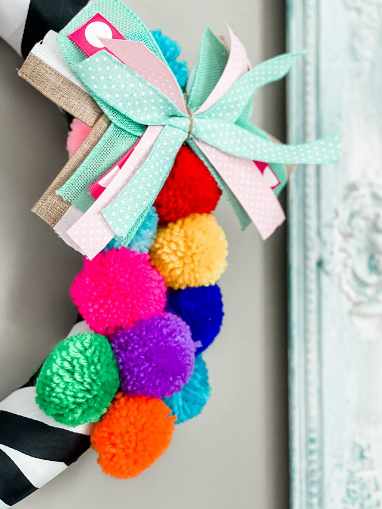 how to make a wreath from a pool noodle