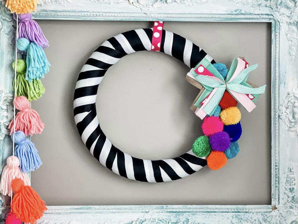 how to make a wreath from a pool noodle