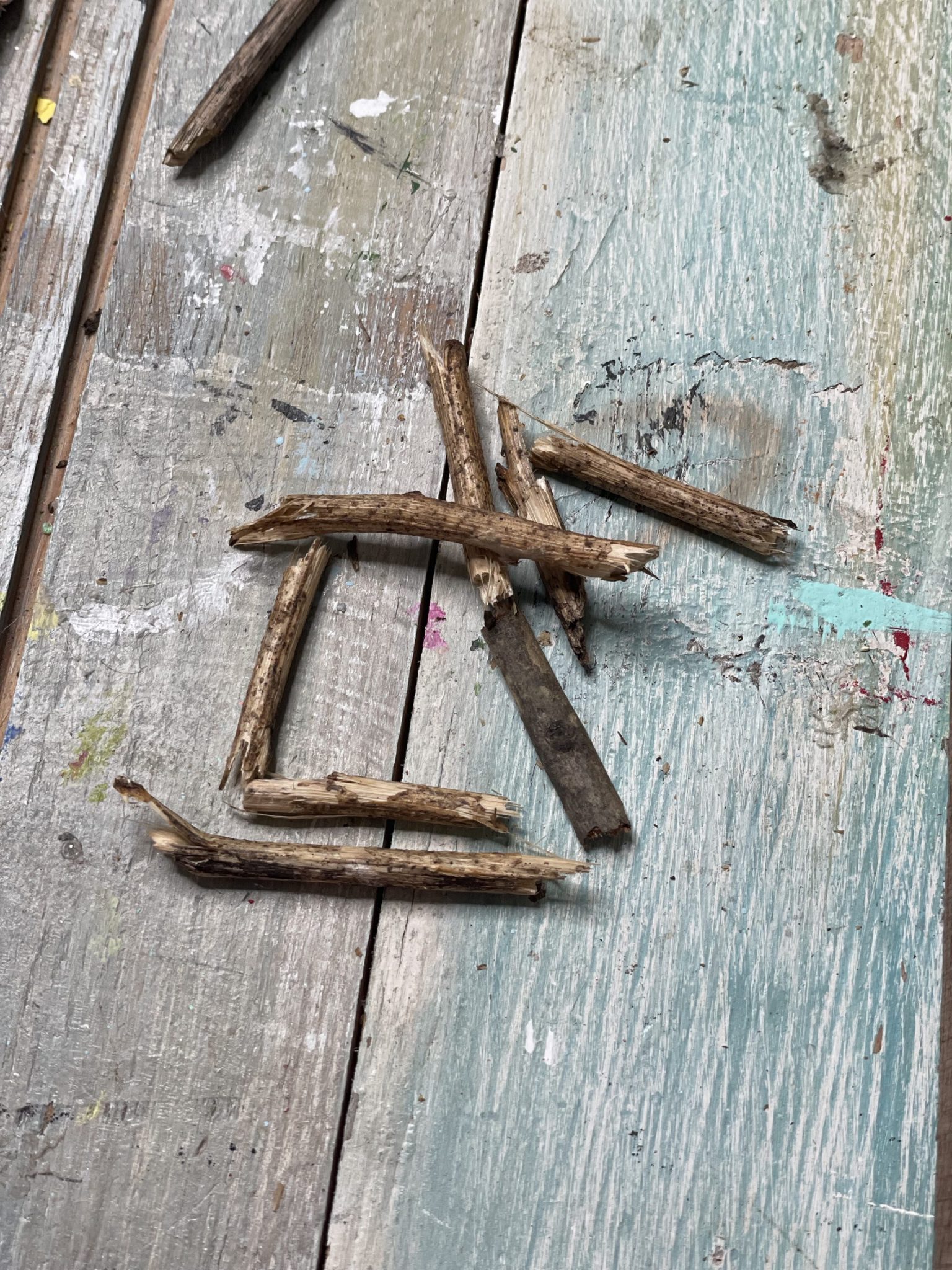 diy wood block reindeer ReFabbed