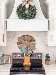 re-fabbed kitchen for fall 2021 decorations