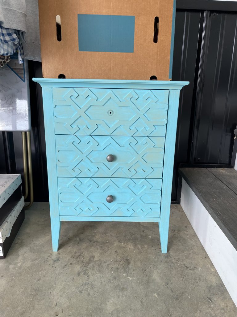 before of the cheap and easy side table makeover