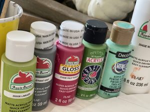 paint colors used to paint merry christmas letters