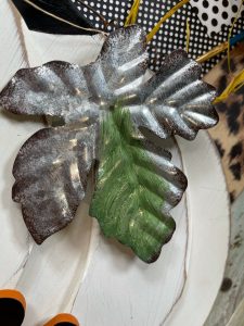 paint over the galvanized leaves with green paint