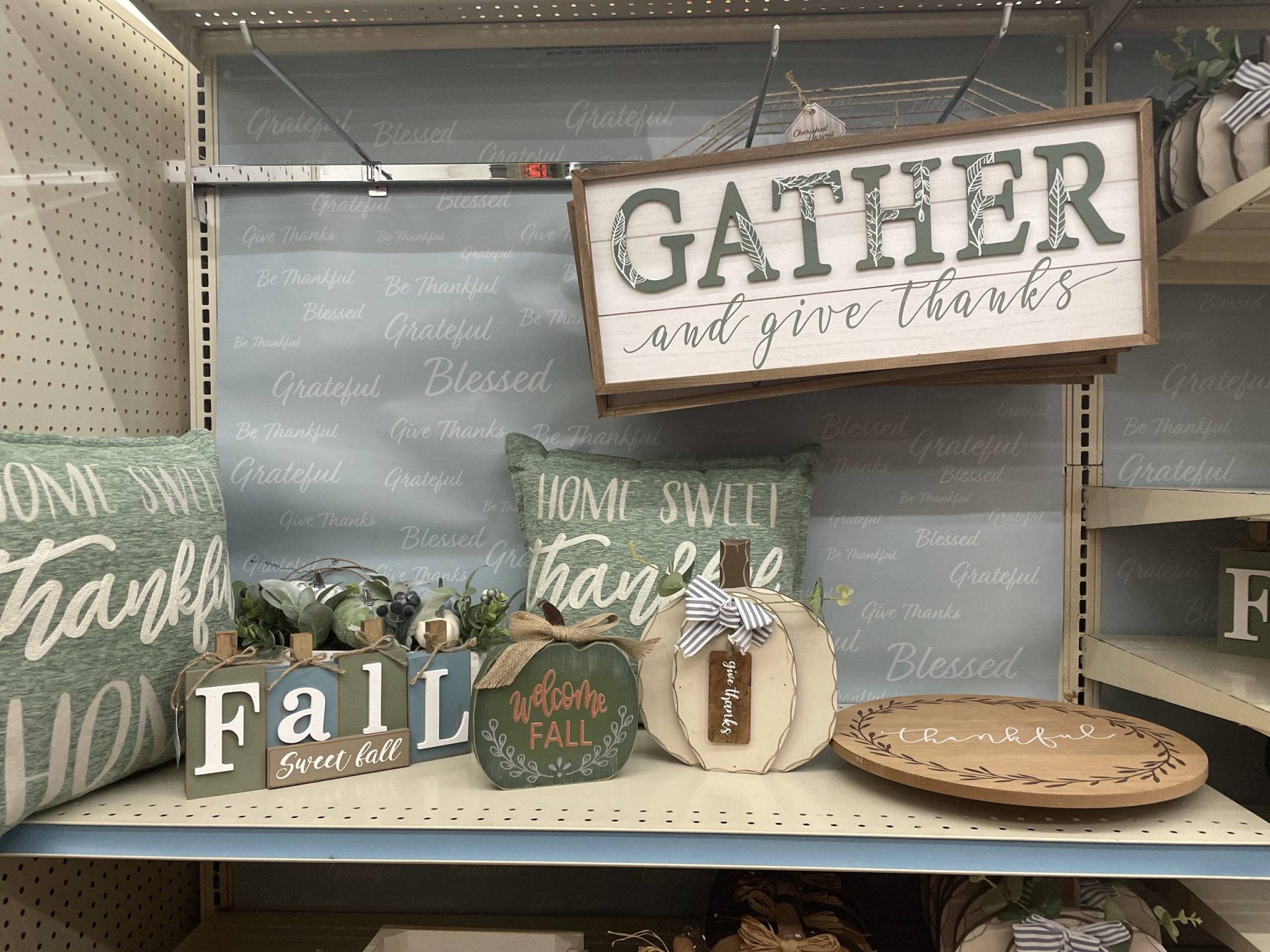 Fall and Halloween decor at Big Lots - Re-Fabbed