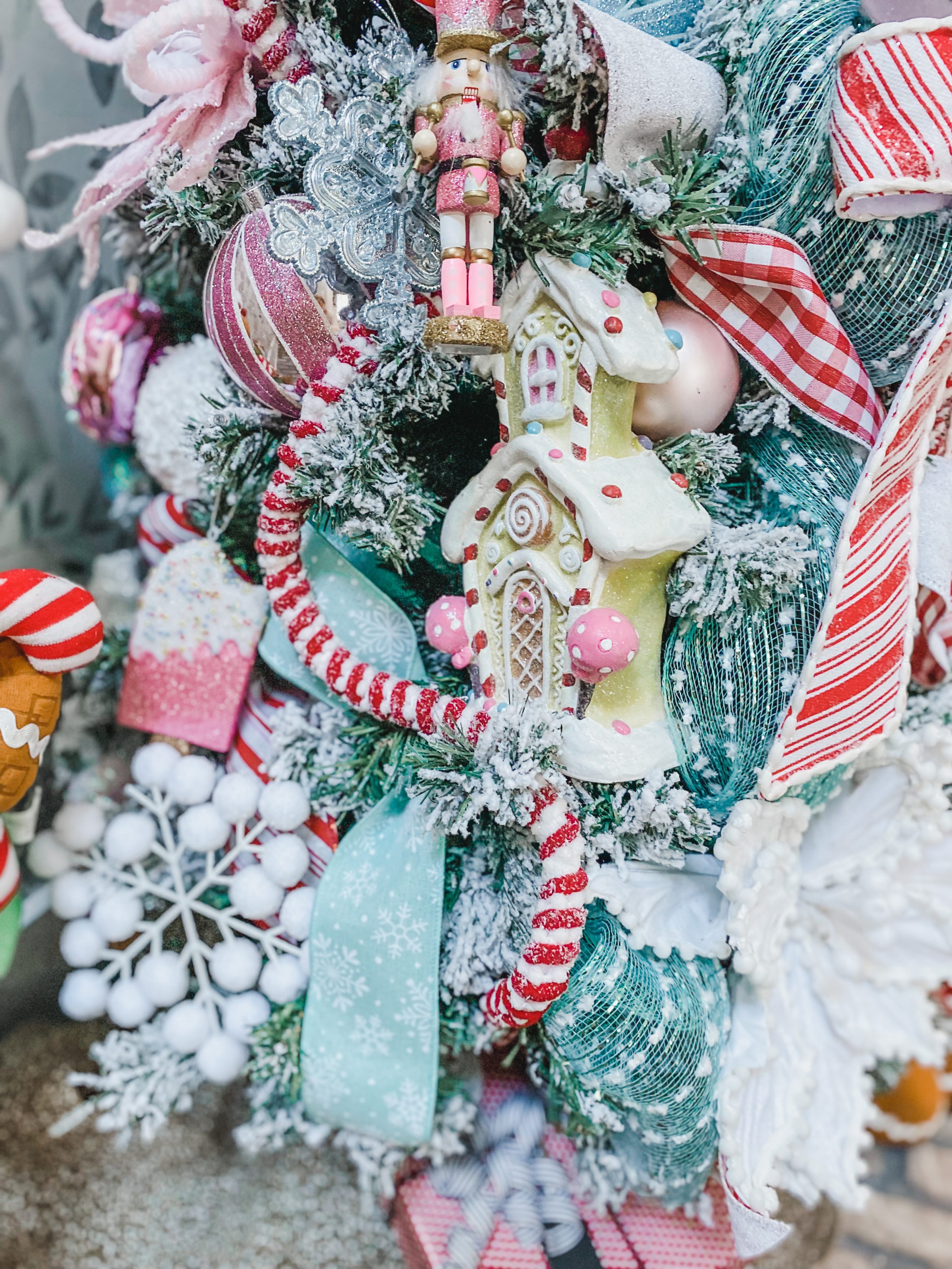candy land christmas tree entry way - Re-Fabbed