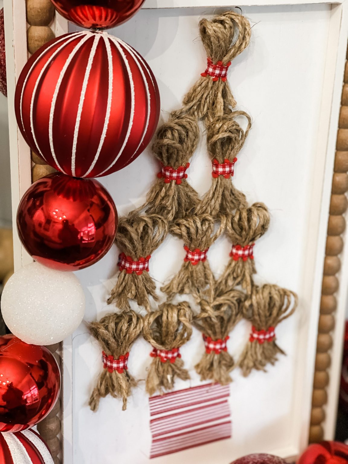diy tassel Christmas tree ReFabbed