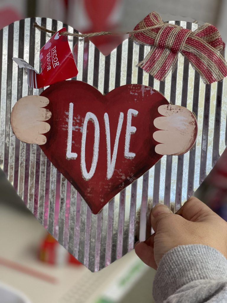 dollar tree valentine decor