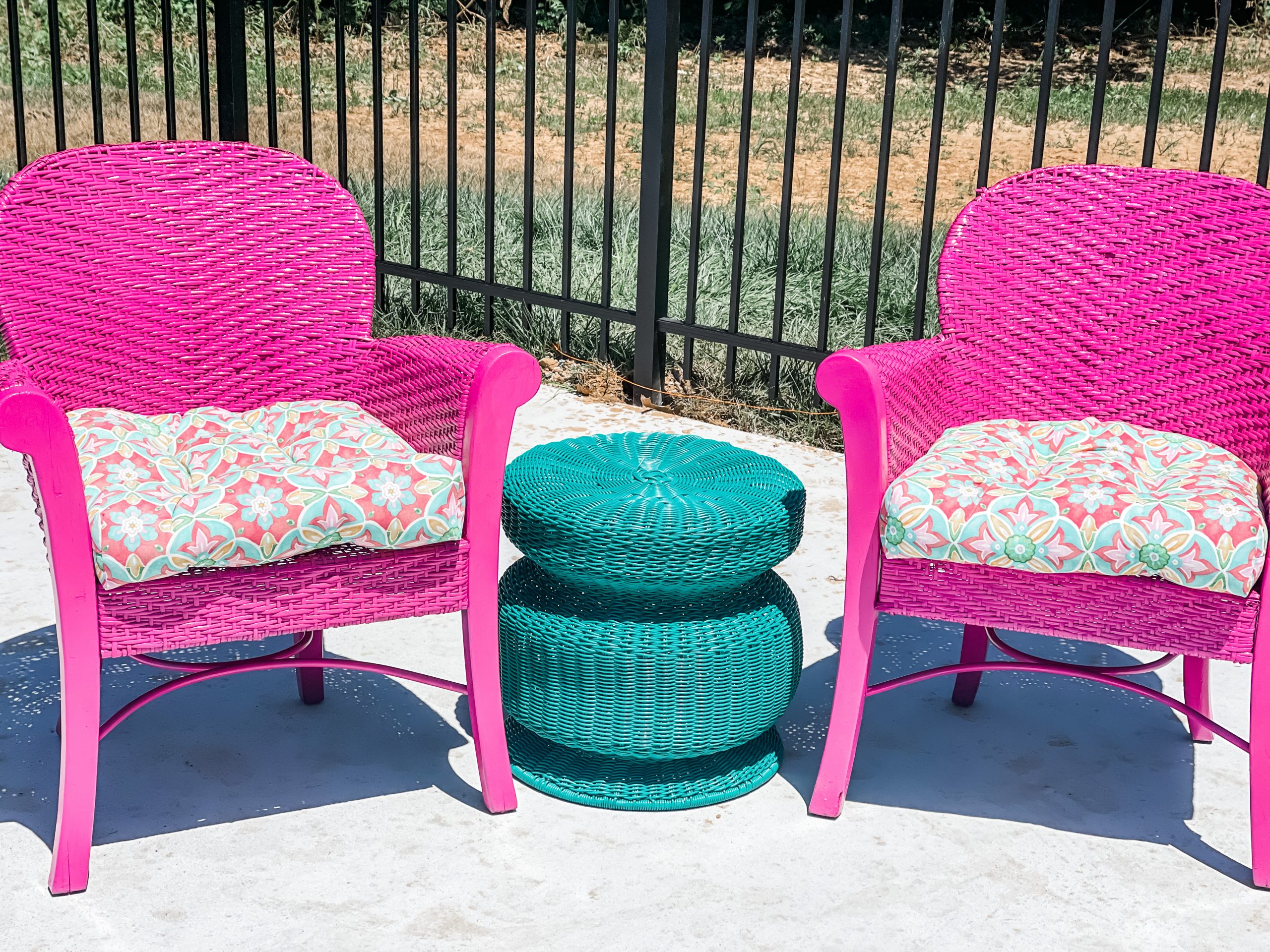 Furniture Makeover: Spray Painting Wood Chairs