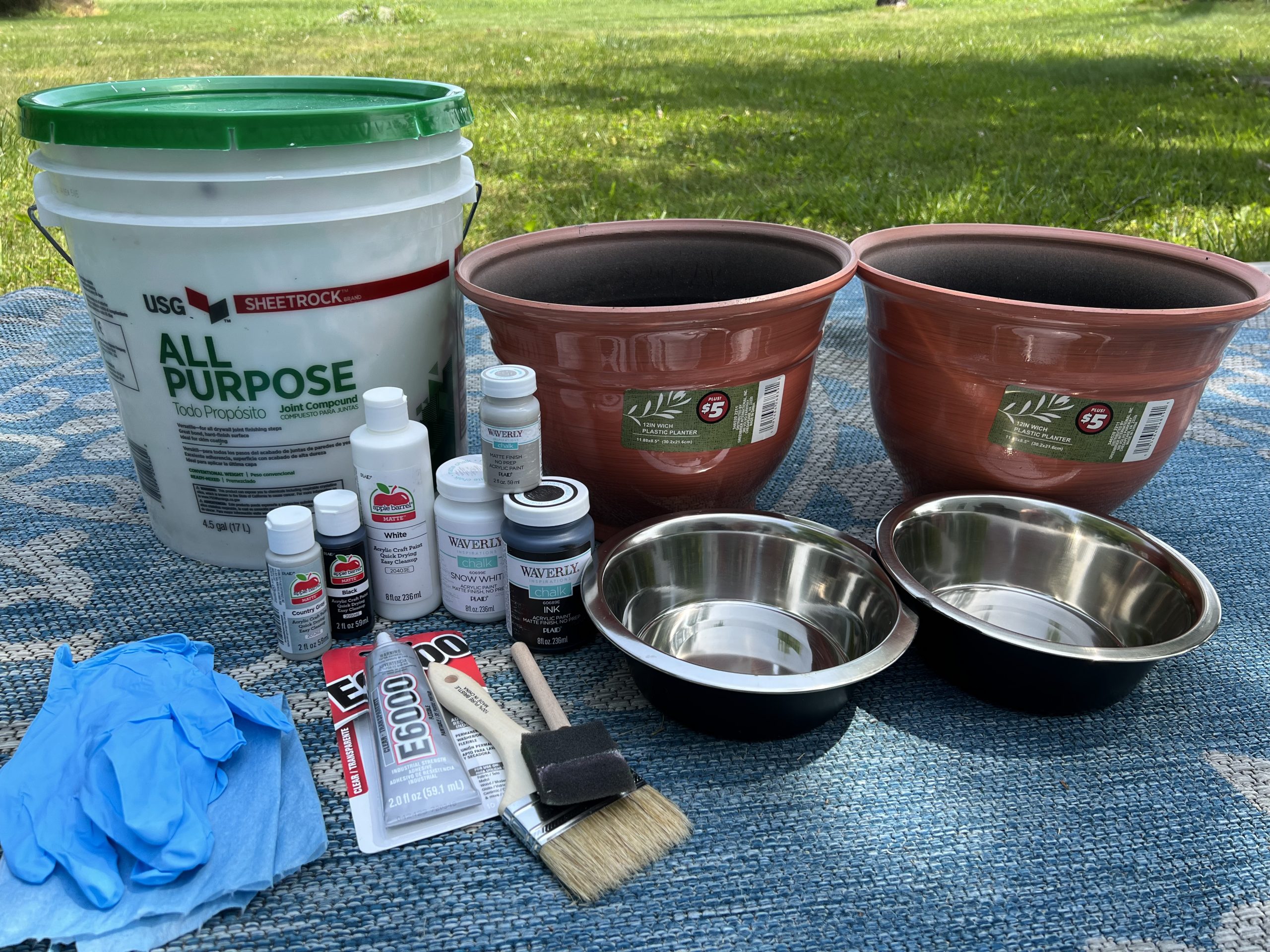 how to make a diy faux concrete planter ReFabbed