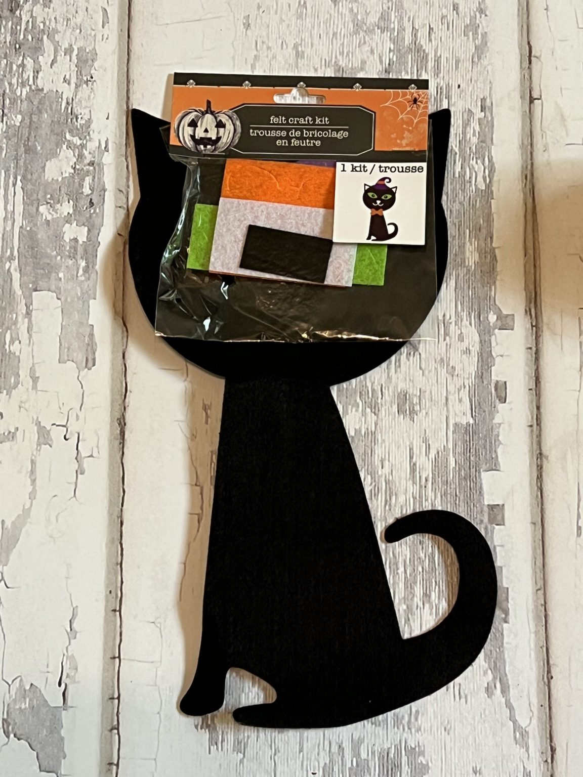 how to make a diy halloween cat pillow ReFabbed