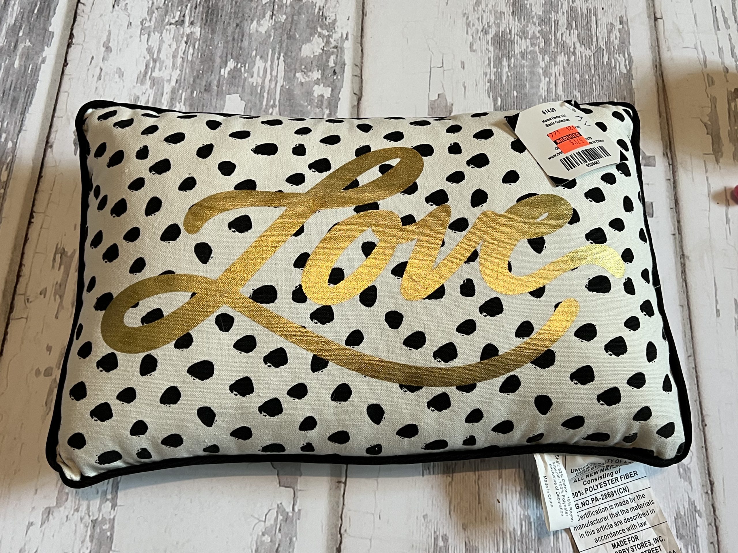 how to make a diy halloween cat pillow ReFabbed