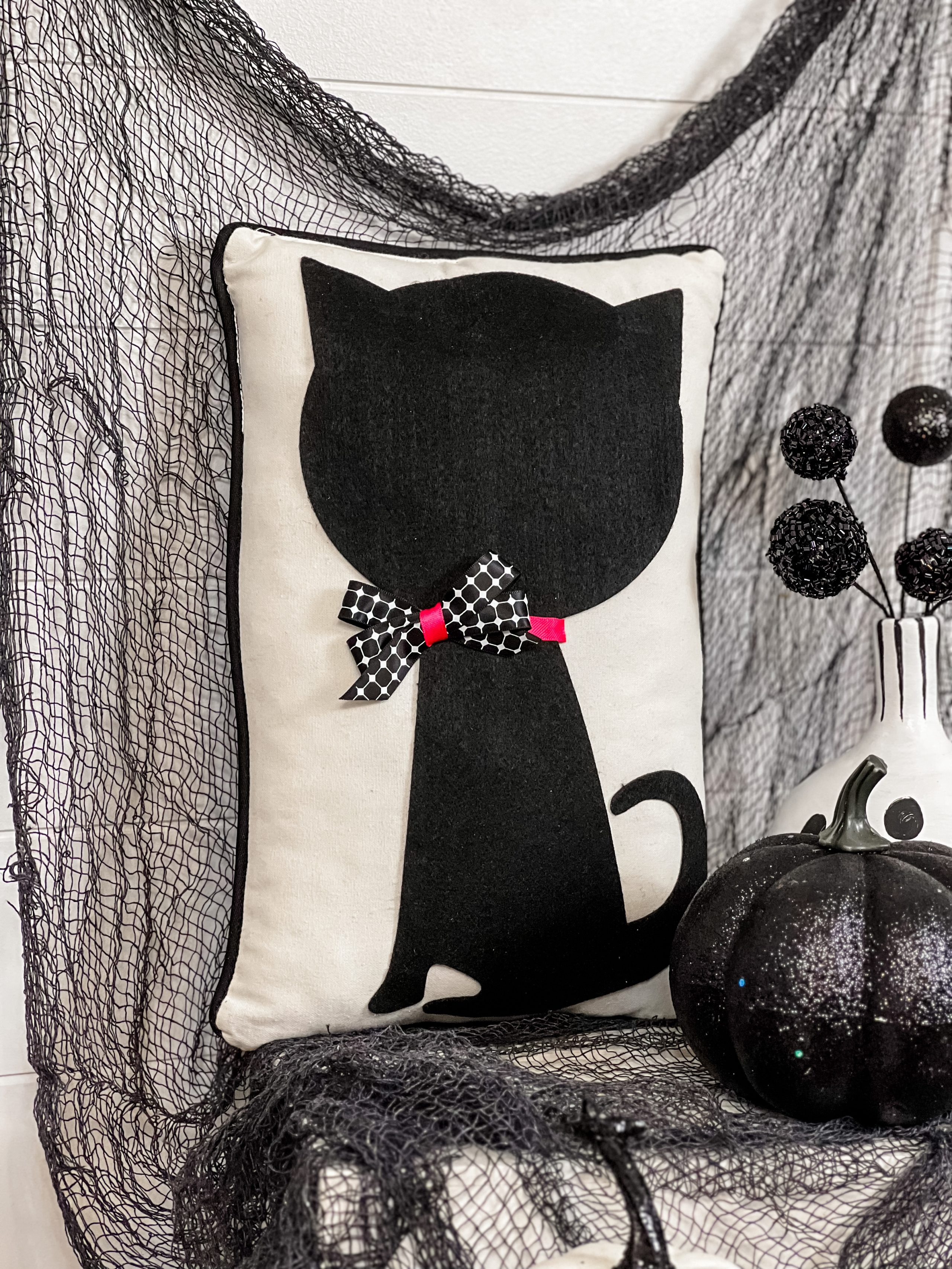 Halloween cat sales pillow