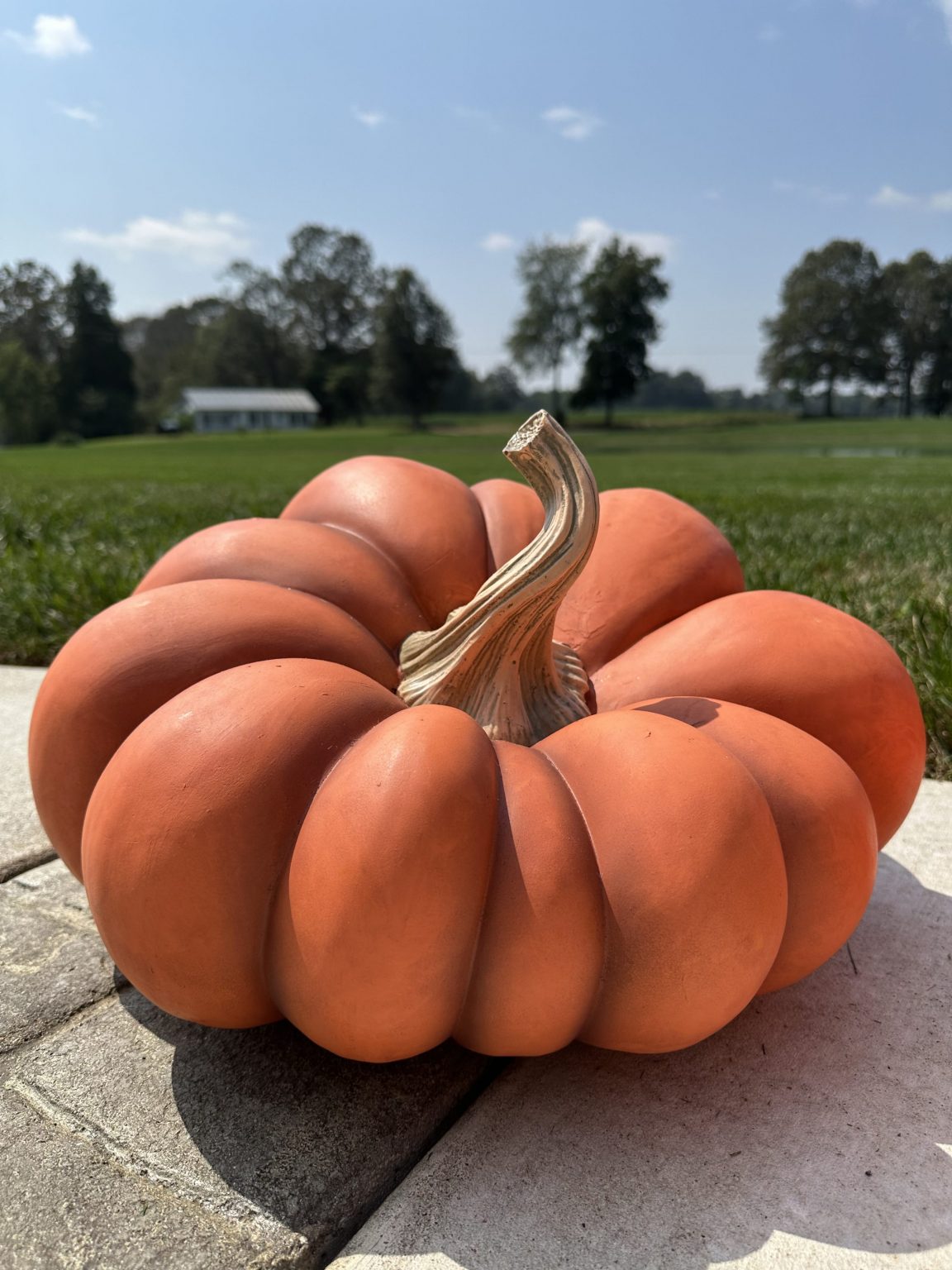 how to spray paint artificial pumpkins ReFabbed