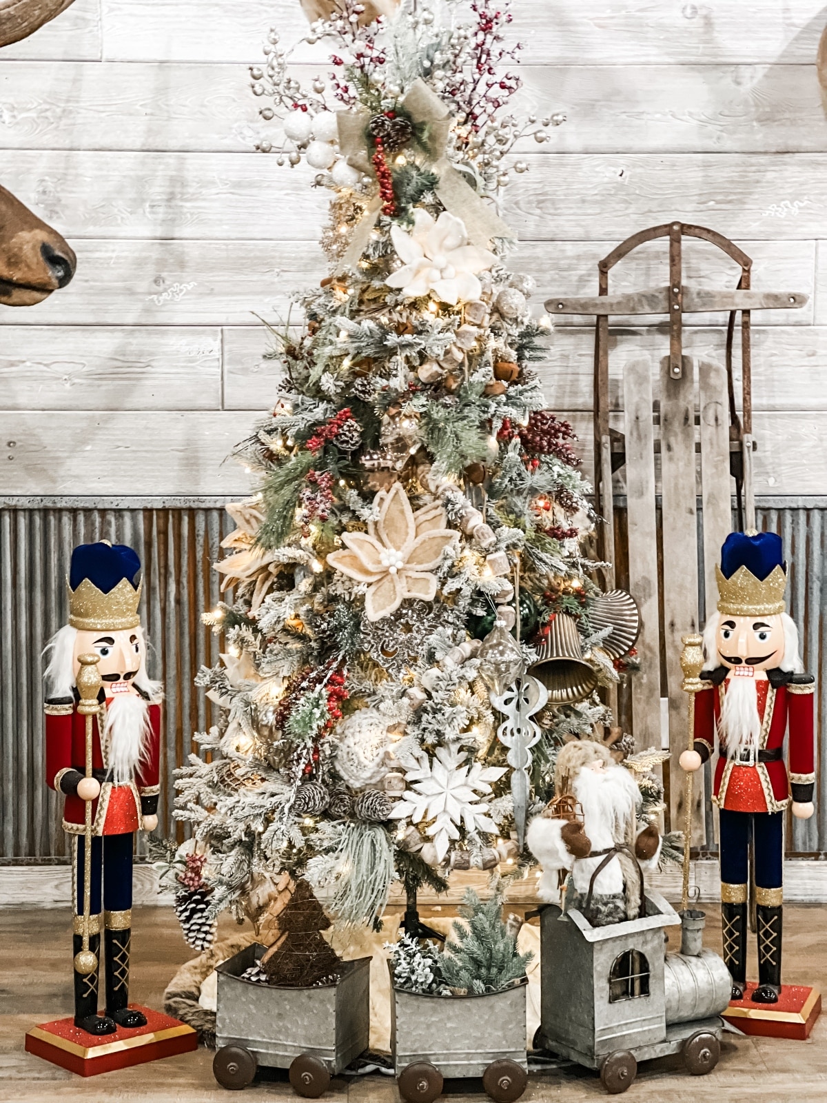 rustic themed christmas tree inspiration Shehia