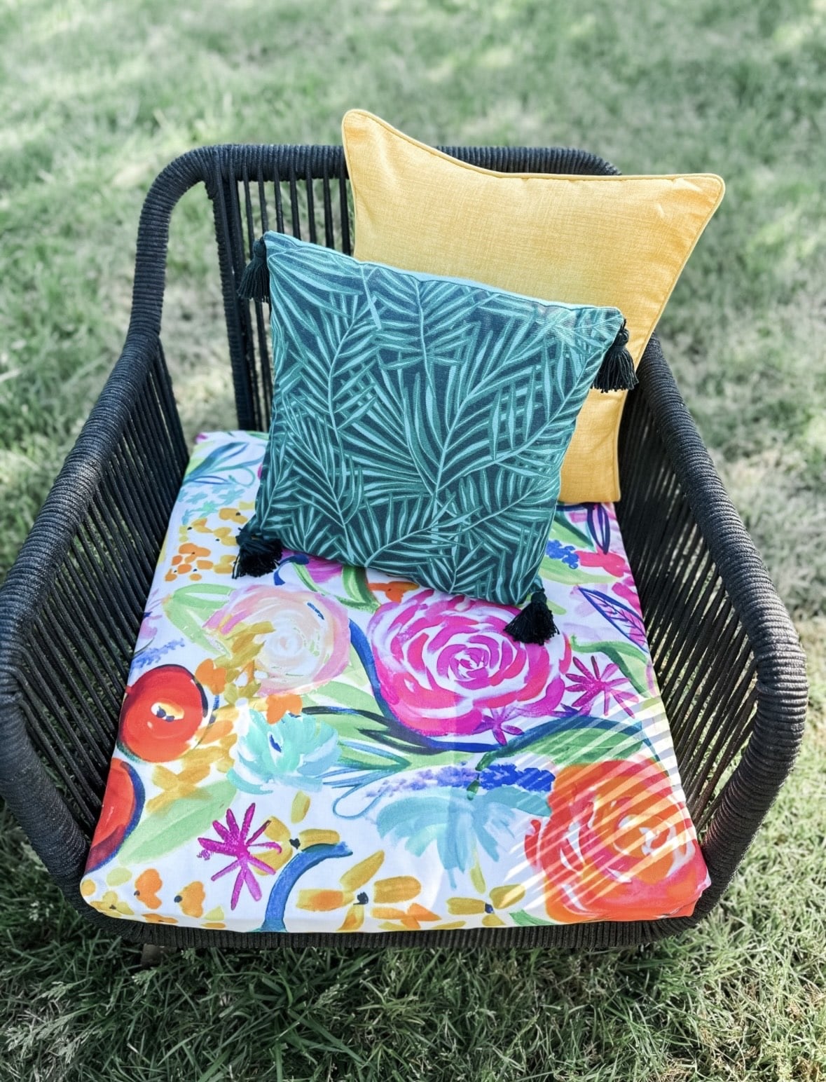 diy easy outdoor furniture makeover - Re-Fabbed