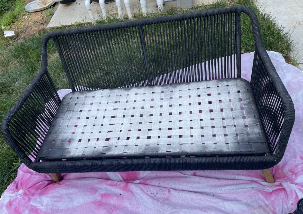 diy easy outdoor furniture makeover - Re-Fabbed