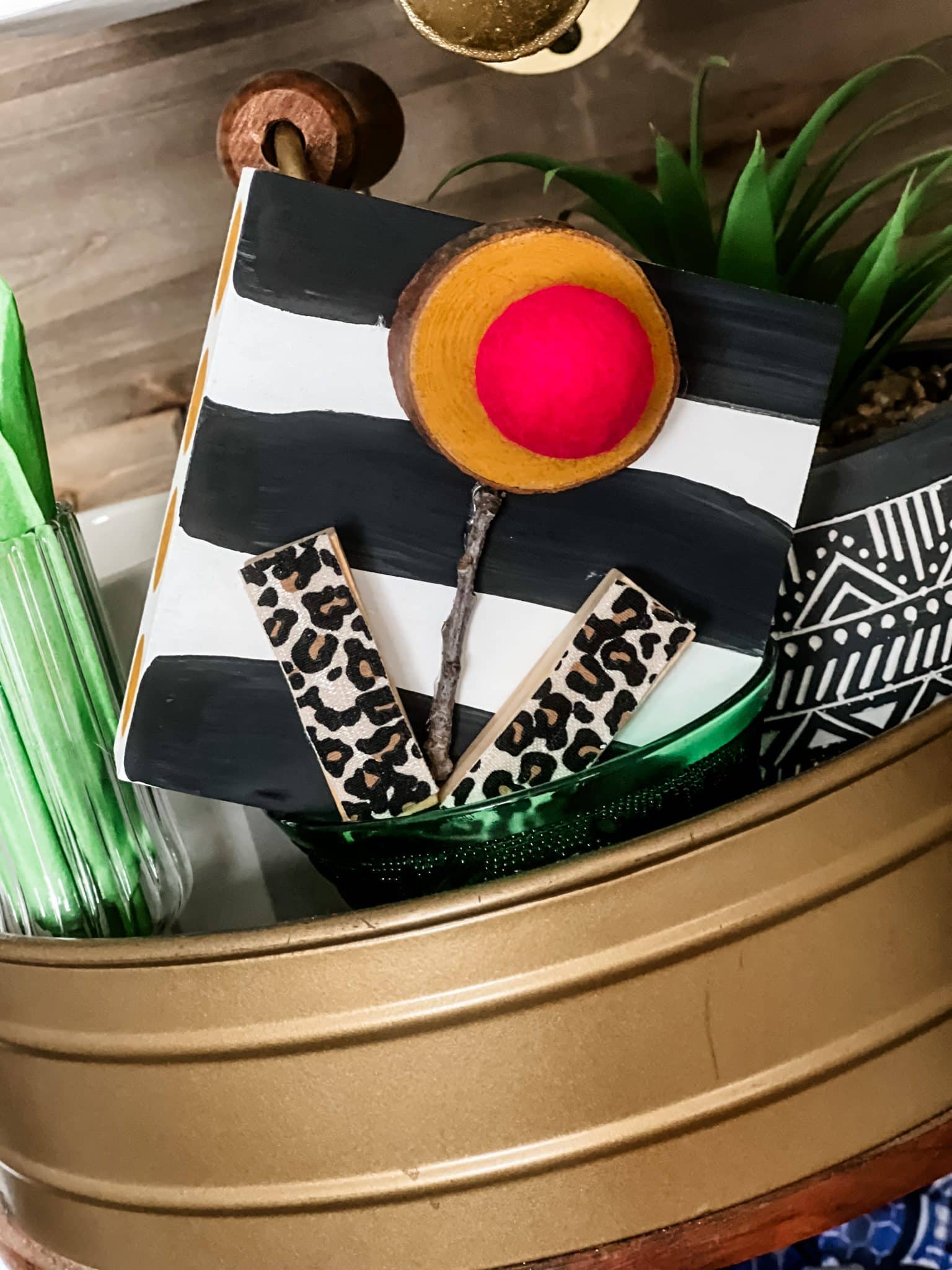 how to make a diy flower with wood pieces - Re-Fabbed