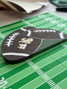 how to make the viral busted canvas - game day edition! - Re-Fabbed