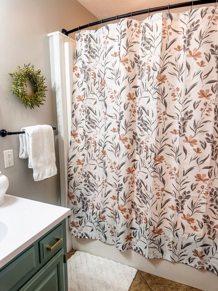 how to update your 1990's bathroom on a budget - Re-Fabbed